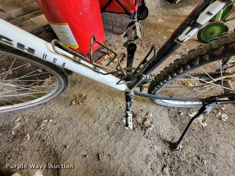 image for item NX9435 Sporting goods