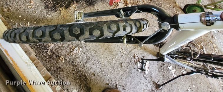 image for item NX9435 Sporting goods