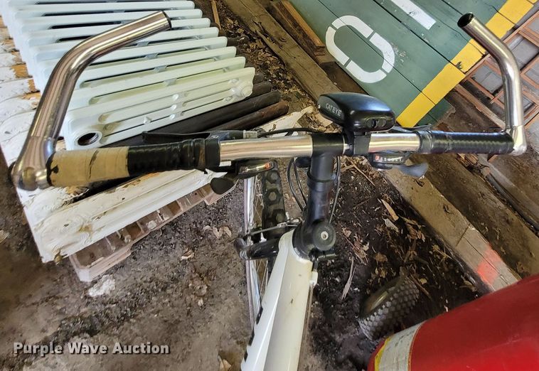 image for item NX9435 Sporting goods