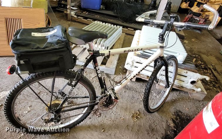 image for item NX9435 Sporting goods