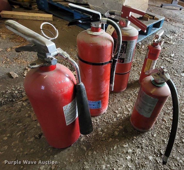 image for item NX9441 (5) fire extinguishers