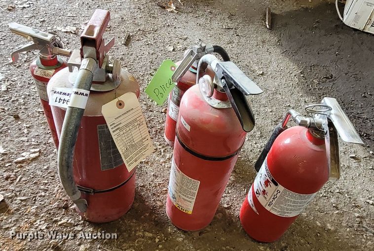 image for item NX9441 (5) fire extinguishers