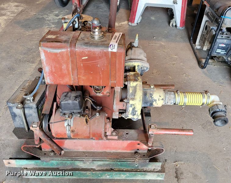 image for item NX9447 Briggs & Stratton water pump