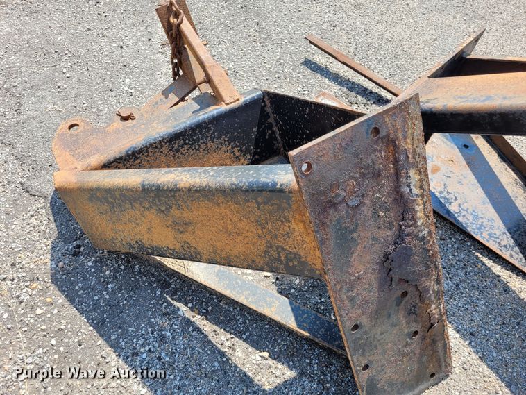 image for item NX9449 10' 6" W Henderson snow plow