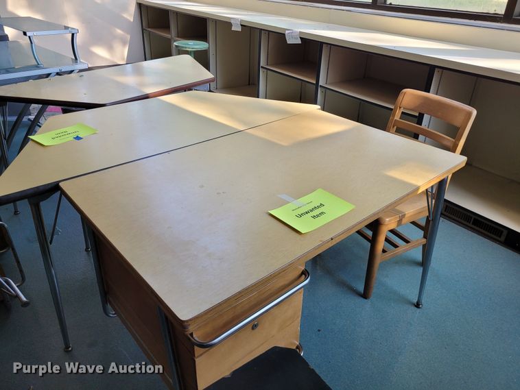 image for item NX9518 Office supplies and equipment