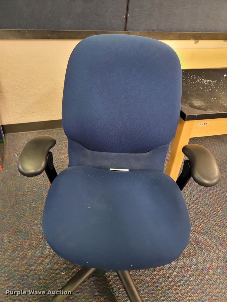 image for item NX9519 Furniture