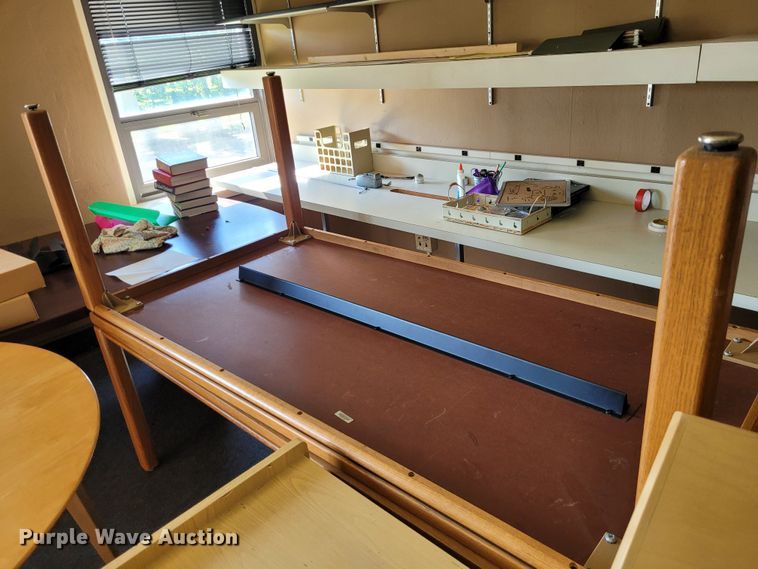 image for item NX9527 Office supplies and equipment