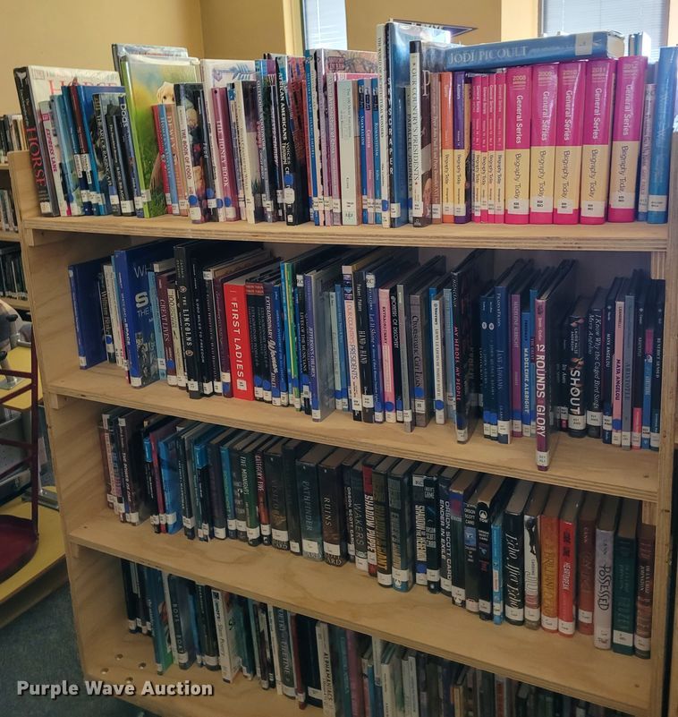 image for item NX9528 Approximately 5,000 library books