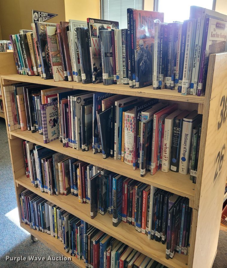 image for item NX9528 Approximately 5,000 library books