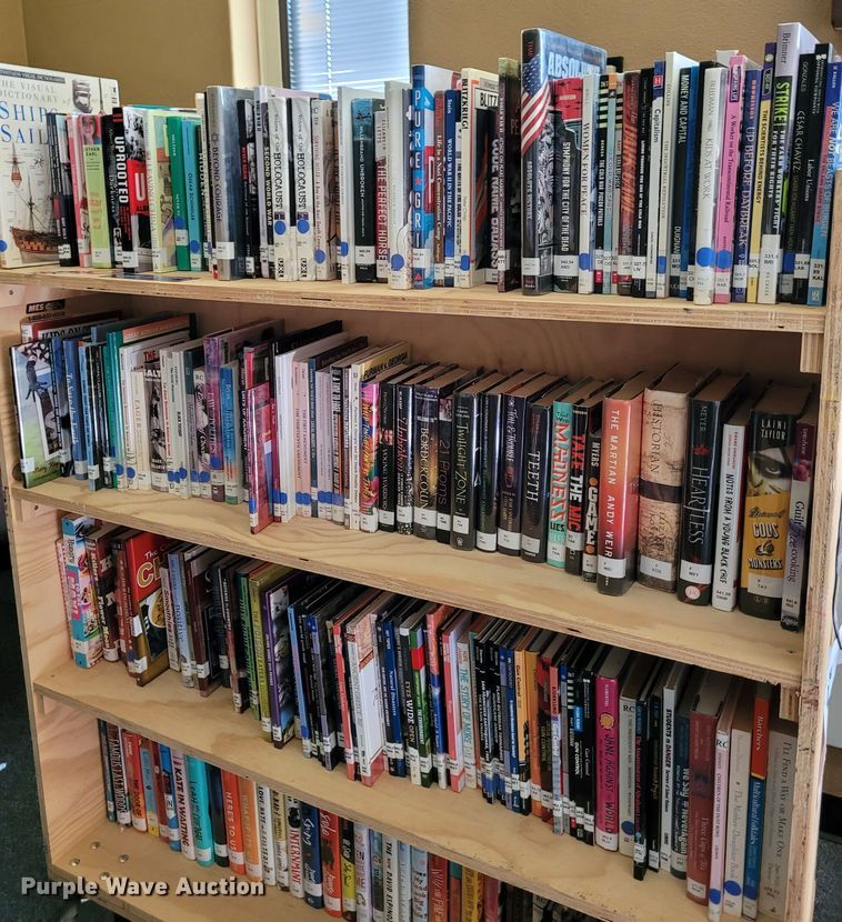 image for item NX9528 Approximately 5,000 library books