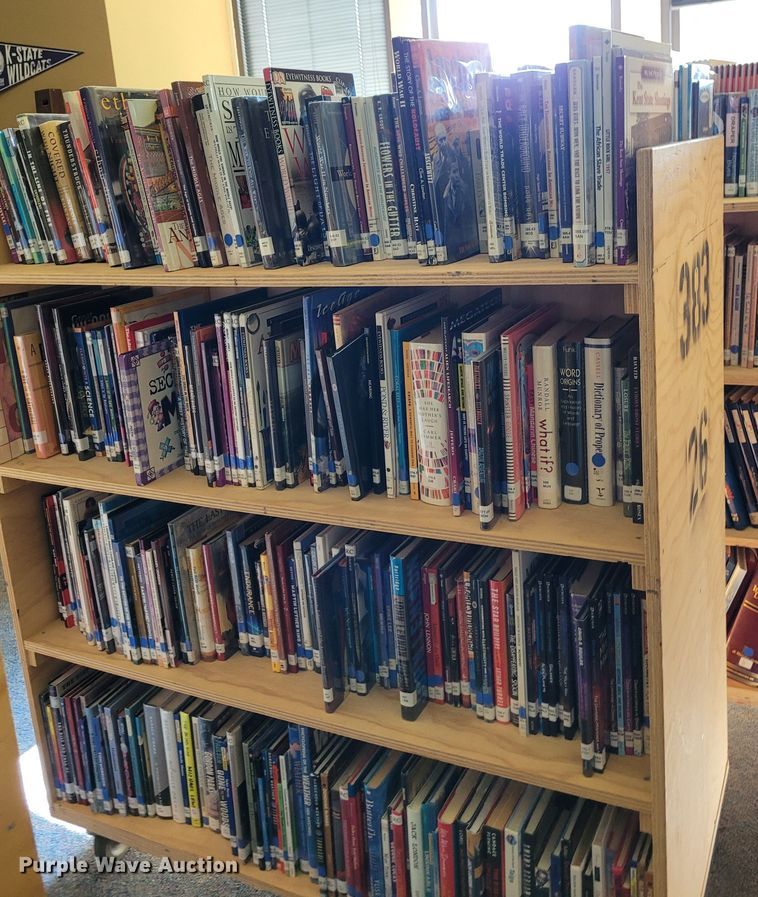 image for item NX9528 Approximately 5,000 library books