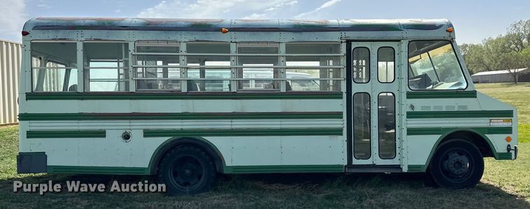 image for item NY9088 1980 Blue Bird  bus