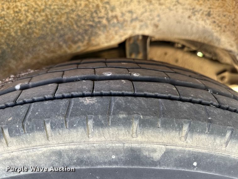 image for item NY9088 1980 Blue Bird  bus