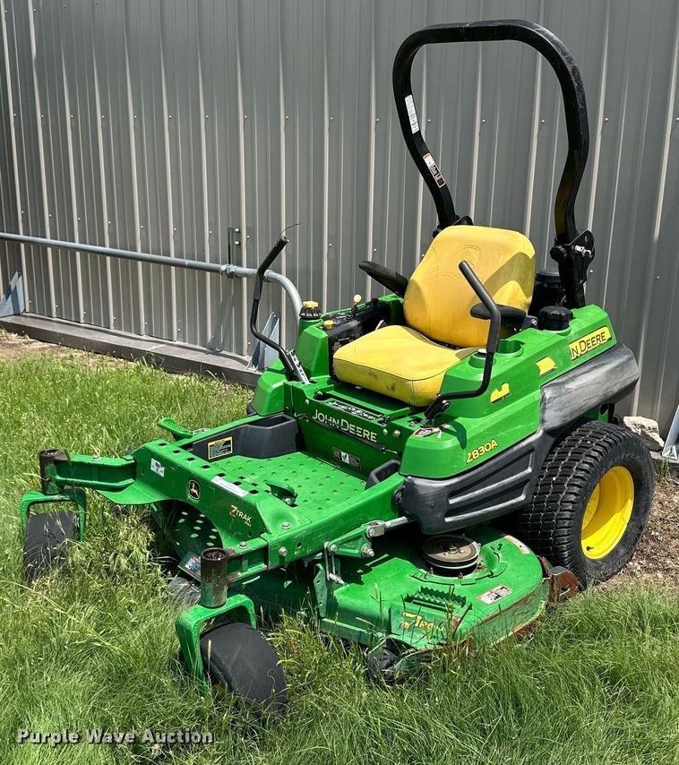 John Deere Z830A ZTR lawn mower in Larned, KS Item NY9107 sold
