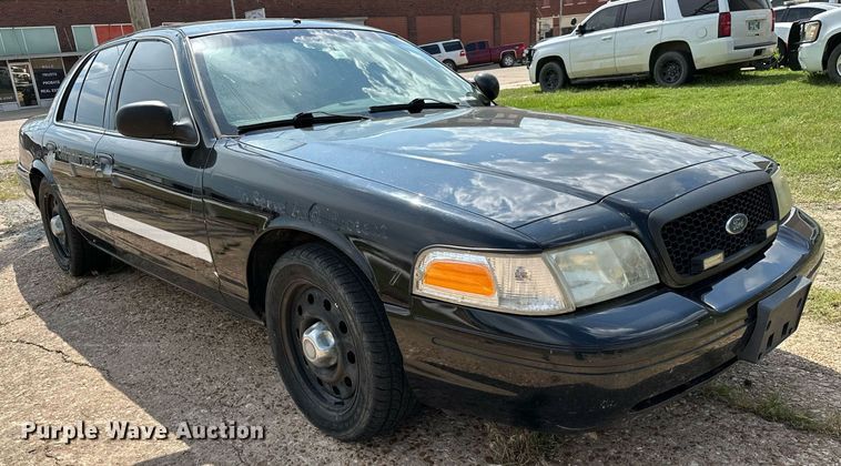 image for item OG9054 2010  Ford Crown Victoria Police Interceptor