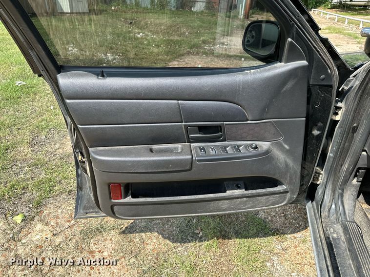 image for item OG9054 2010  Ford Crown Victoria Police Interceptor