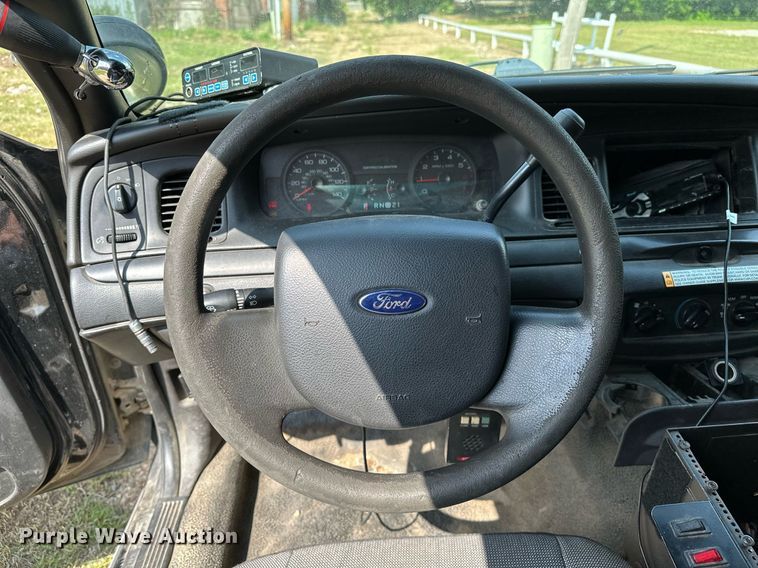 image for item OG9054 2010  Ford Crown Victoria Police Interceptor