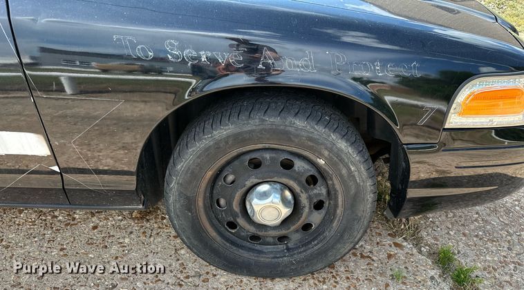 image for item OG9054 2010  Ford Crown Victoria Police Interceptor