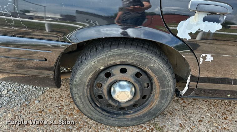 image for item OG9054 2010  Ford Crown Victoria Police Interceptor