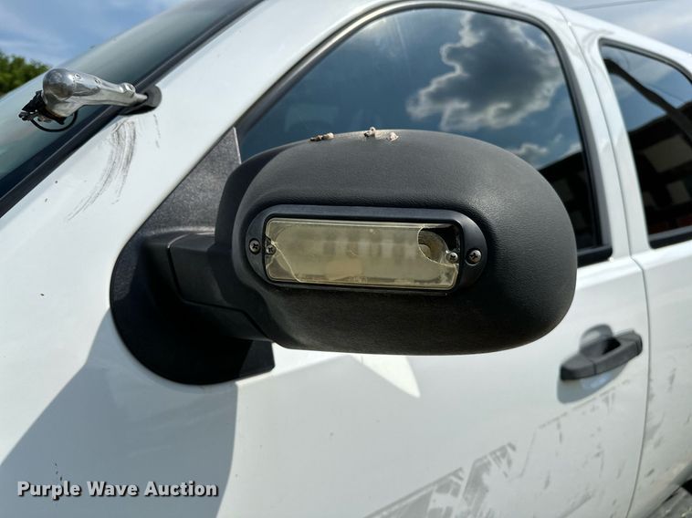 image for item OG9056 2011 Chevrolet Tahoe Police  SUV