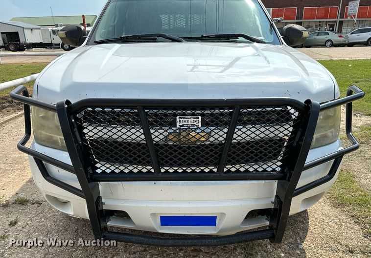 image for item OG9056 2011 Chevrolet Tahoe Police  SUV