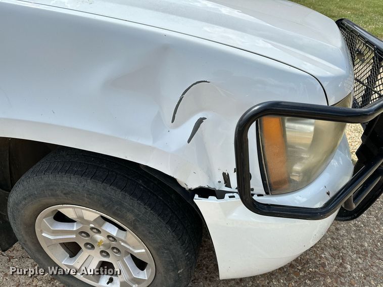 image for item OG9056 2011 Chevrolet Tahoe Police  SUV