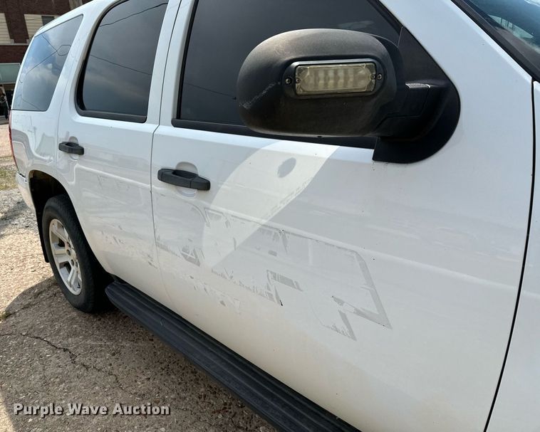 image for item OG9056 2011 Chevrolet Tahoe Police  SUV