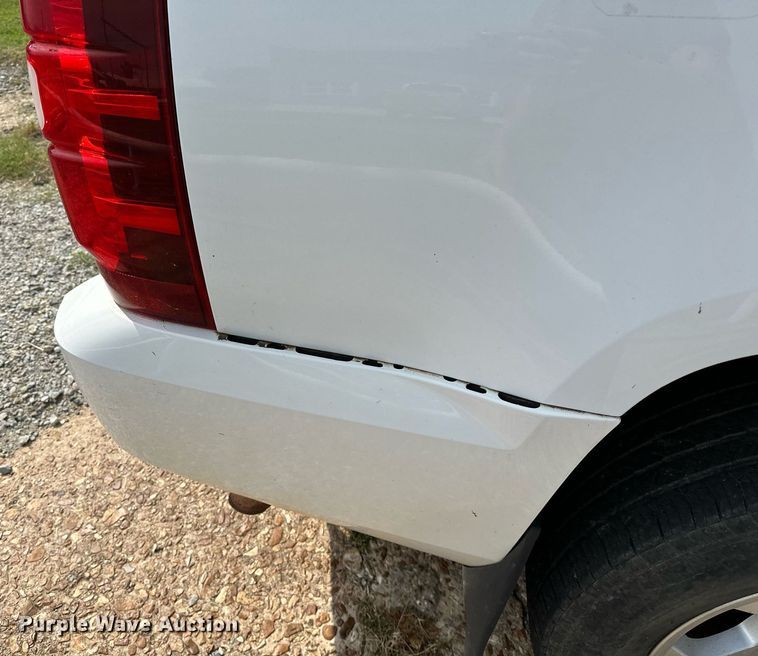 image for item OG9056 2011 Chevrolet Tahoe Police  SUV