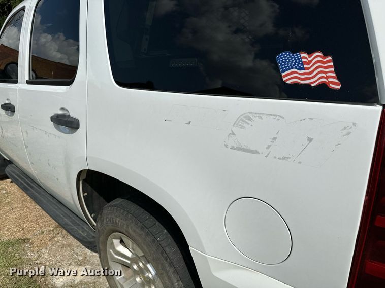 image for item OG9056 2011 Chevrolet Tahoe Police  SUV