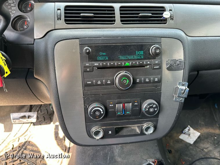 image for item OG9056 2011 Chevrolet Tahoe Police  SUV