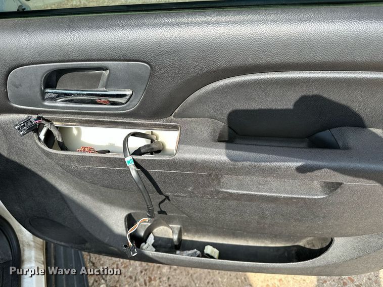 image for item OG9056 2011 Chevrolet Tahoe Police  SUV