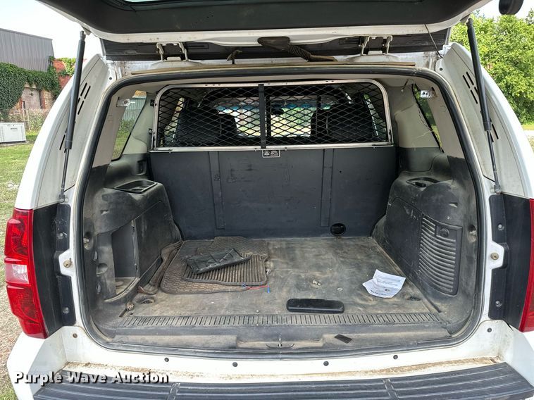 image for item OG9056 2011 Chevrolet Tahoe Police  SUV