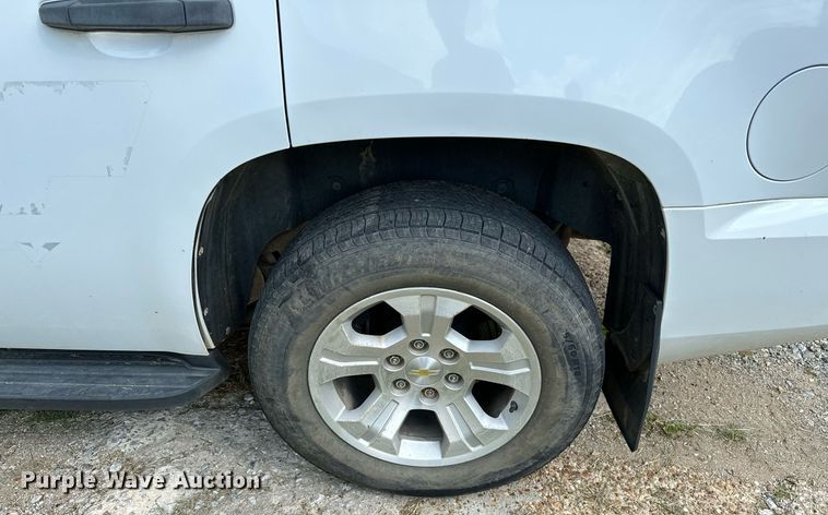 image for item OG9056 2011 Chevrolet Tahoe Police  SUV