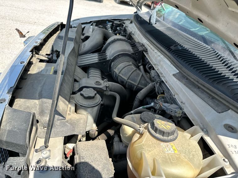 image for item OG9063 2011 Ford E350 Super Duty  ambulance