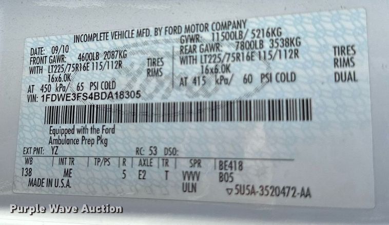 image for item OG9063 2011 Ford E350 Super Duty  ambulance