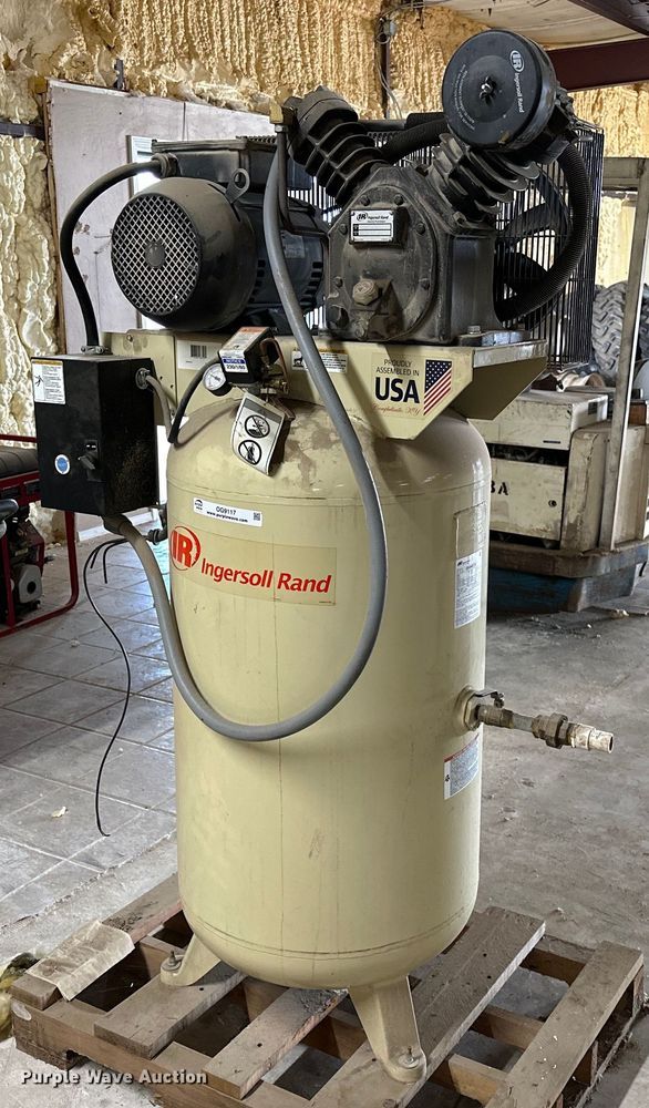 image for item OG9117 2016 Ingersoll Rand  air compressor