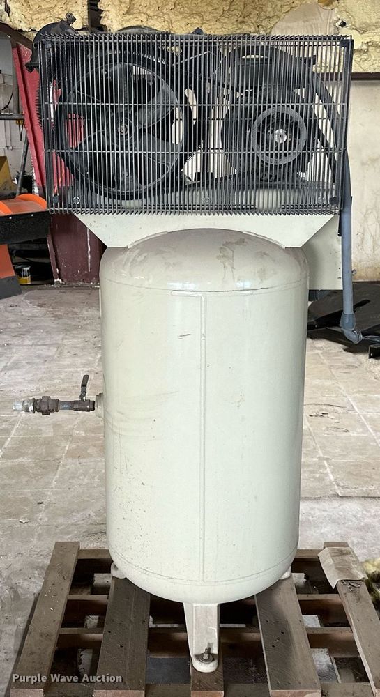 image for item OG9117 2016 Ingersoll Rand  air compressor