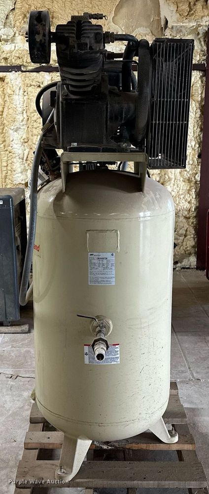 image for item OG9117 2016 Ingersoll Rand  air compressor