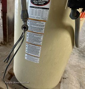 image for item OG9117 2016 Ingersoll Rand  air compressor