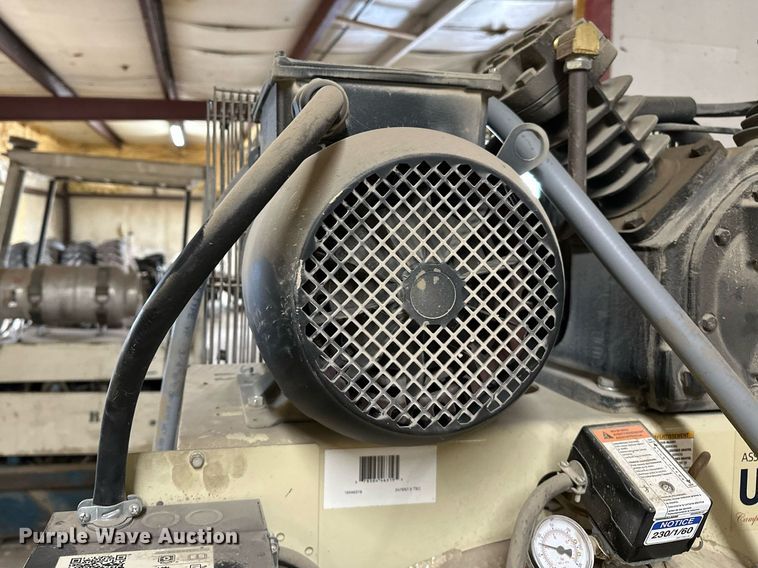 image for item OG9117 2016 Ingersoll Rand  air compressor