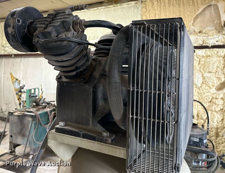 image for item OG9117 2016 Ingersoll Rand  air compressor