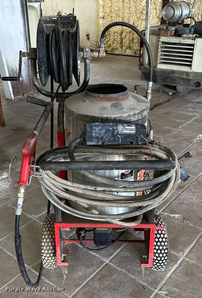 image for item OG9118 Hotsy  pressure washer