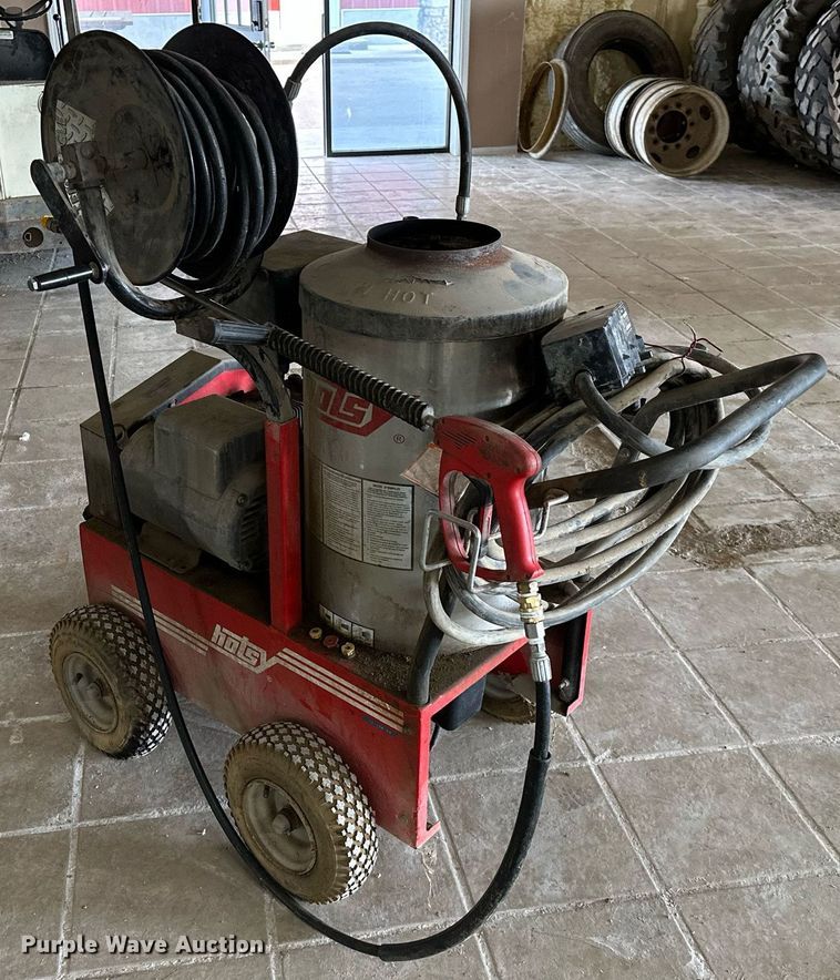image for item OG9118 Hotsy  pressure washer