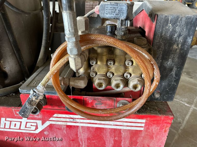 image for item OG9118 Hotsy  pressure washer