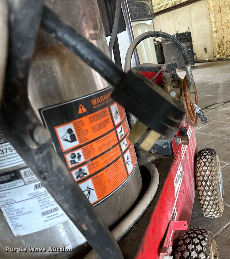 image for item OG9118 Hotsy  pressure washer