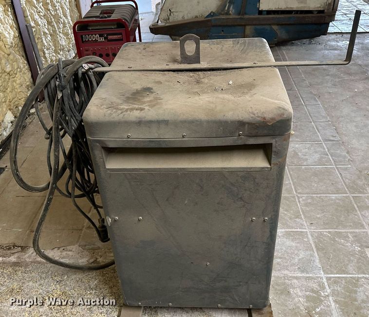 image for item OG9119 Lincoln TM-400/400  welder