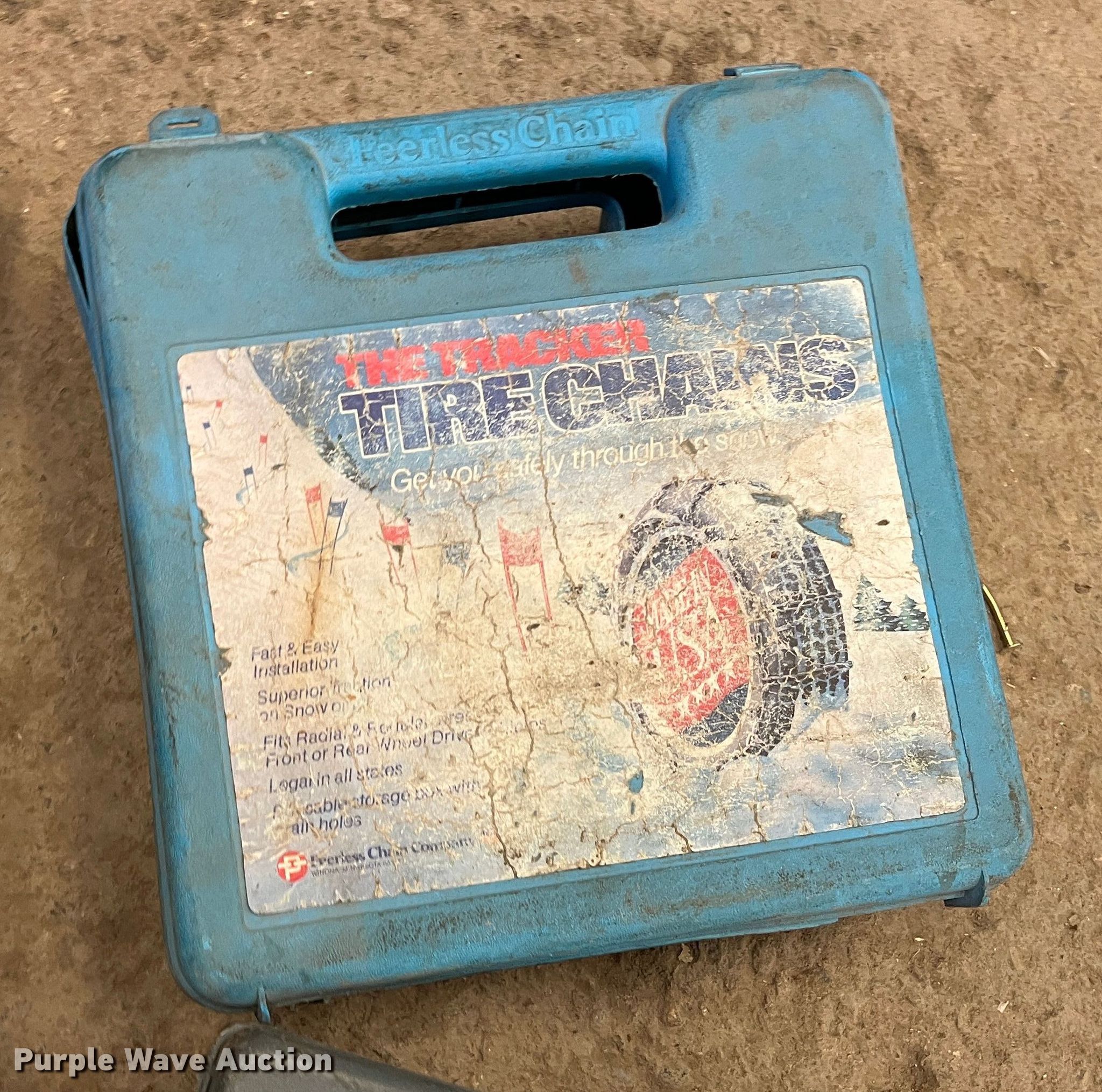 (13) tire chain sets in Pampa, TX Item LB9282 sold Purple Wave