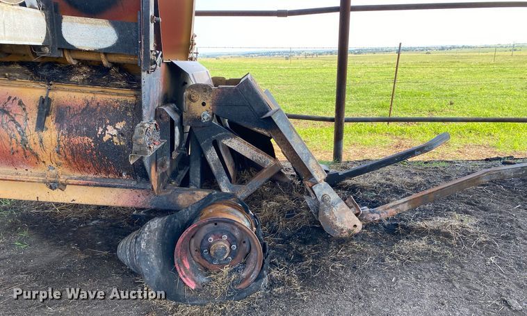 image for item DI7819 Duratech Haybuster 2665  bale processor