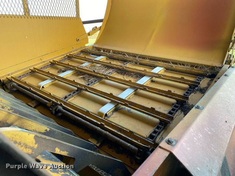 image for item DI7819 Duratech Haybuster 2665  bale processor
