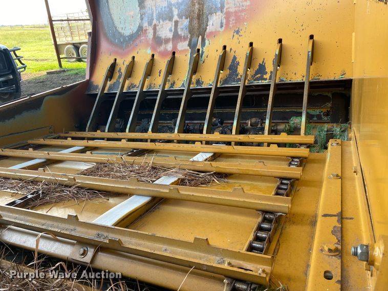 image for item DI7819 Duratech Haybuster 2665  bale processor